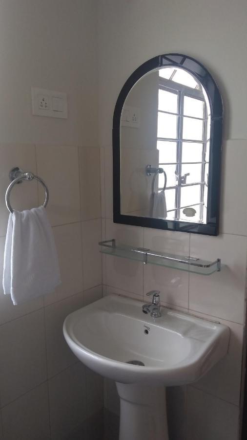 Cassiopeia Guest House Шиллонг Экстерьер фото